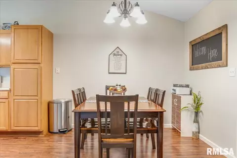 2704 Warrior Blvd, Springfield, IL 62712 photo 8