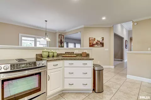 3109 Ironlake Cir, Springfield, IL 62711 photo 21