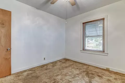 2301 S 8th St, Springfield, IL 62703 photo 12