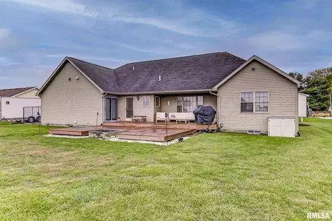 804 Wineman, Auburn, IL 62615 photo 47