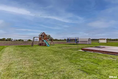804 Wineman, Auburn, IL 62615 photo 46