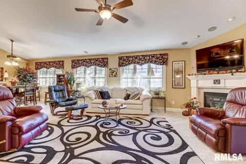 456 Elle Ct, Springfield, IL 62711 photo 9