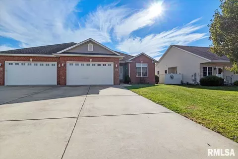 4802 Leah Dr, Springfield, IL 62711 photo 2