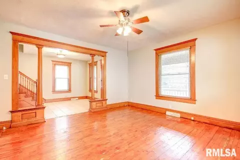 833 S Macarthur Blvd, Springfield, IL 62704 photo 9