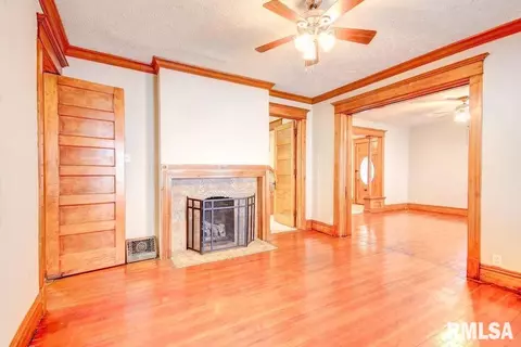 833 S Macarthur Blvd, Springfield, IL 62704 photo 10