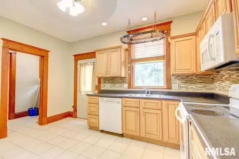 833 S Macarthur Blvd, Springfield, IL 62704 photo 13