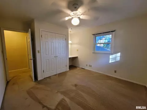 4 Timber Hills Dr, Springfield, IL 62704 photo 23