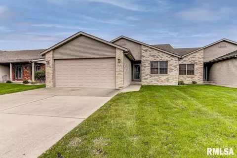 7108 Preston Dr, Springfield, IL 62711 photo 2