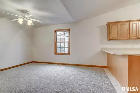 7108 Preston Dr, Springfield, IL 62711 photo 11