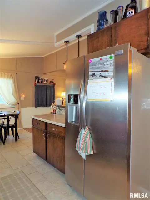 333 E Burch St, Wataga, IL 61488 photo 14