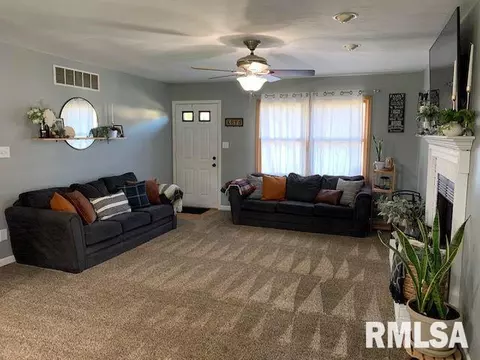 82 Buckhorn Dr, Springfield, IL 62707 photo 8