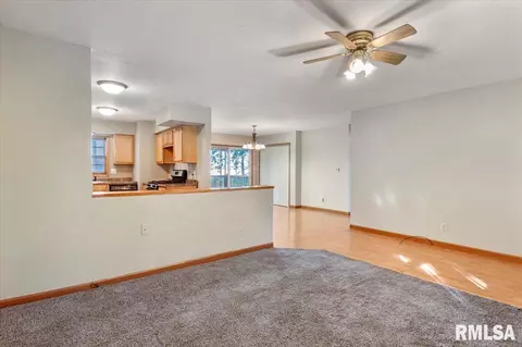 5 Somerset Rd, Springfield, IL 62711 photo 4