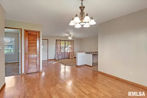5 Somerset Rd, Springfield, IL 62711 photo 9