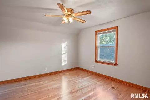 2117 N 6th St, Springfield, IL 62702 photo 18