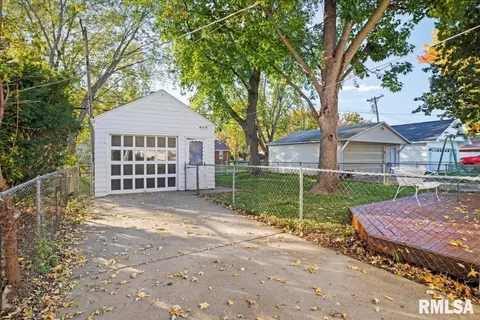 2117 N 6th St, Springfield, IL 62702 photo 29