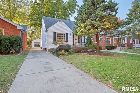 2117 N 6th St, Springfield, IL 62702 photo 2