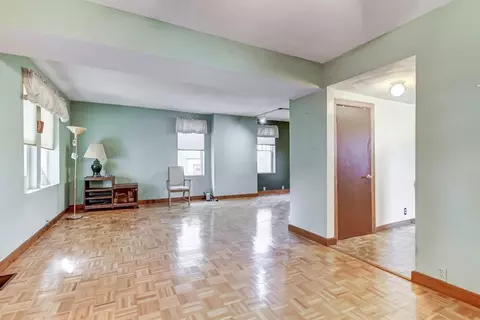 619 S Douglas Ave, Springfield, IL 62704 photo 6