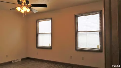 1805 Scarbrough Rd, Springfield, IL 62702 photo 22
