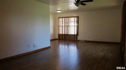 1805 Scarbrough Rd, Springfield, IL 62702 photo 14