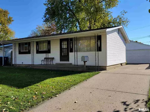 2204 Ramsey Ave, Springfield, IL 62702 photo 2