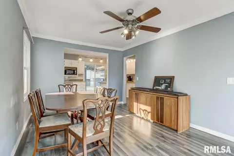 2100 E Buchanan St, Springfield, IL 62703 photo 5