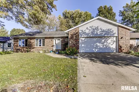 2537 Winfield Dr, Springfield, IL 62704 photo 1