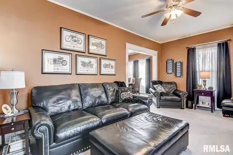 2072 S 4th St, Springfield, IL 62703 photo 6