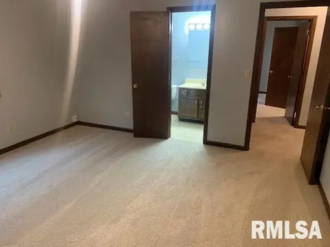 115 Astoria Rd, Springfield, IL 62704 photo 14