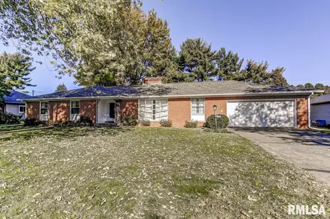 2131 Lindsay Rd, Springfield, IL 62704 photo 1