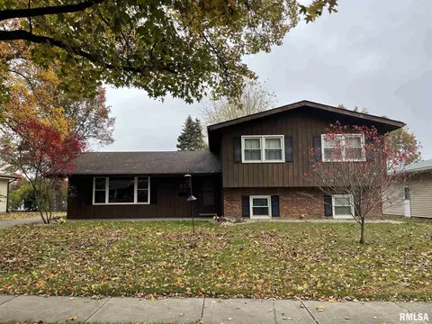 2916 Arlington Dr, Springfield, IL 62704 photo 3