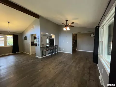 2916 Arlington Dr, Springfield, IL 62704 photo 10