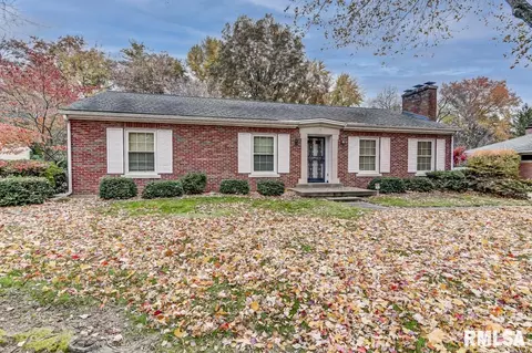 2043 Huntleigh Rd, Springfield, IL 62704 photo 1