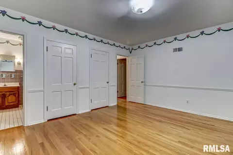 2043 Huntleigh Rd, Springfield, IL 62704 photo 17