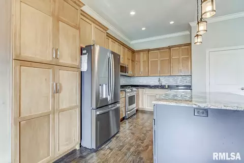 3961 Cornerstone Cir, Springfield, IL 62711 photo 8