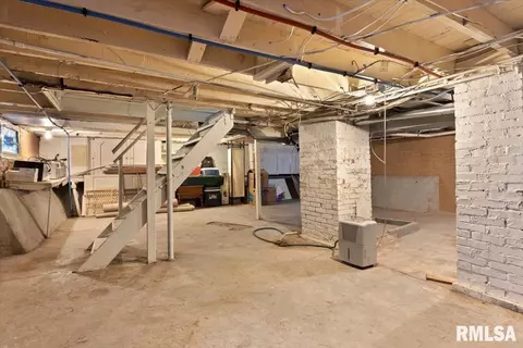 1912 S Spring St, Springfield, IL 62704 photo 25