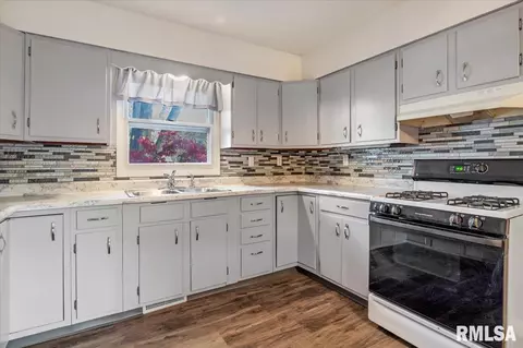 507 N Stephens Ave, Springfield, IL 62702 photo 9