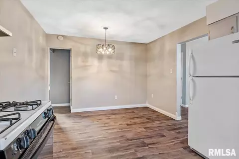 507 N Stephens Ave, Springfield, IL 62702 photo 10