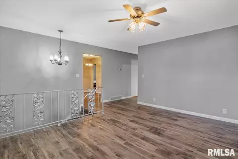 507 N Stephens Ave, Springfield, IL 62702 photo 3