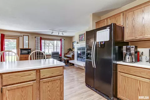 2204 Cloverfield Ln, Springfield, IL 62711 photo 8