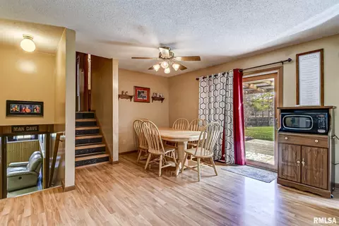 2204 Cloverfield Ln, Springfield, IL 62711 photo 14