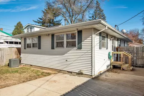 2005 S Pasfield St, Springfield, IL 62704 photo 25