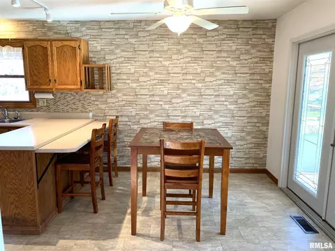 2400 Mayfair Rd, Springfield, IL 62703 photo 15