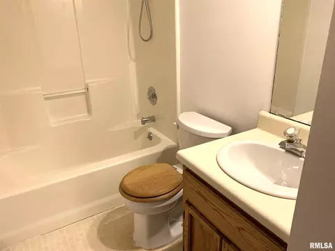 2400 Mayfair Rd, Springfield, IL 62703 photo 43