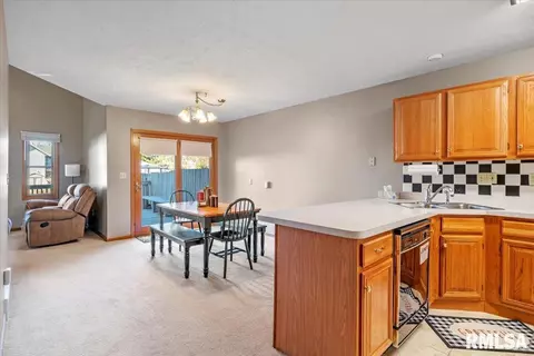 6303 Brent Dr, Springfield, IL 62712 photo 15