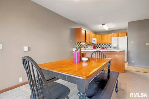 6303 Brent Dr, Springfield, IL 62712 photo 8