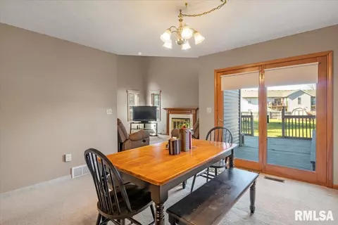 6303 Brent Dr, Springfield, IL 62712 photo 10