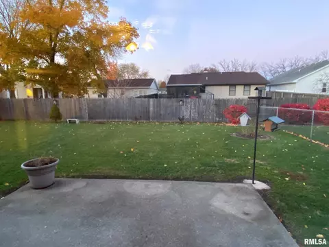 2921 Sutherland Rd, Springfield, IL 62702 photo 15