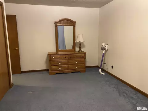 2921 Sutherland Rd, Springfield, IL 62702 photo 29