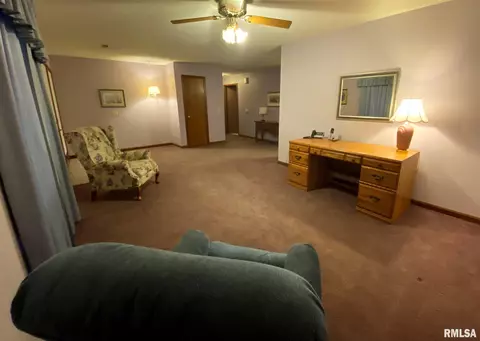 2921 Sutherland Rd, Springfield, IL 62702 photo 9
