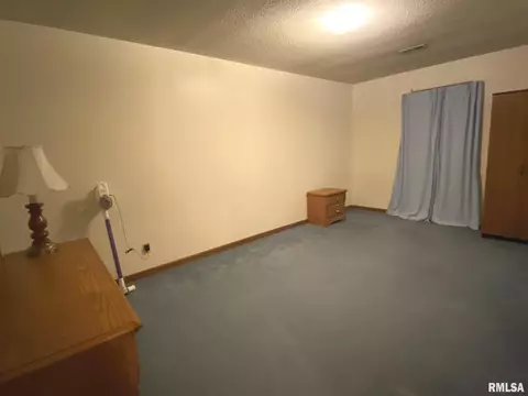 2921 Sutherland Rd, Springfield, IL 62702 photo 27